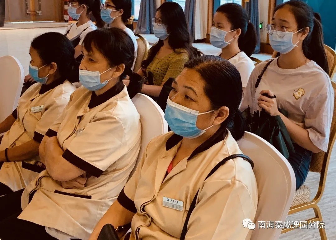 我院组织举办疫情常态化防控院感知识培训，持续提升院感防控水平