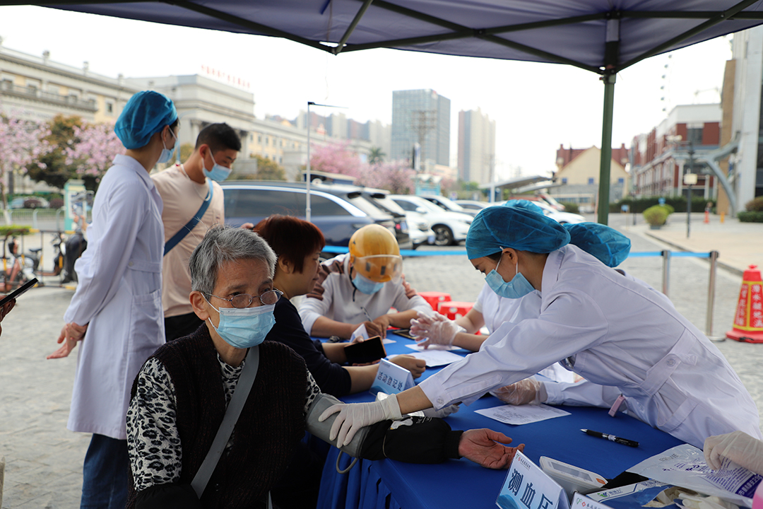 服务百姓  健康行动 | 泰成逸园医院继续开展多学科健康咨询活动