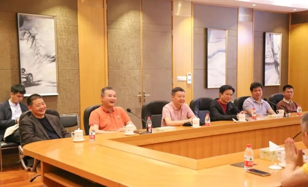 广东省医学会蓝秘书长一行莅临泰成逸园医院参观指导