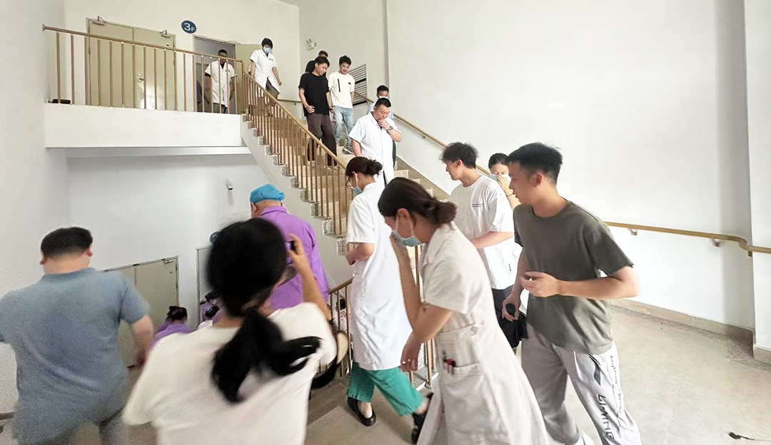 筑牢安全防线 | 泰成逸园医院开展消防安全检查和消防演练